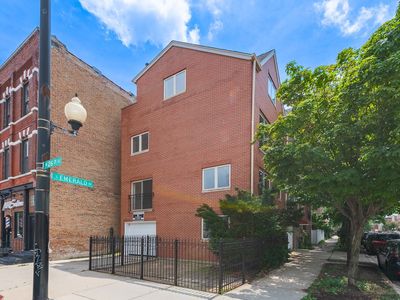 2601 S Emerald Ave, Chicago, IL, 60616