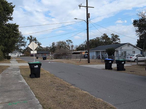 5th image of 5107 Barnett Pl