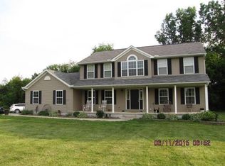 1722 Rich Hill Rd, Centerburg, OH 43011