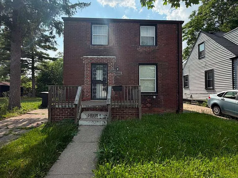 14655 Greenlawn St — Photo 15