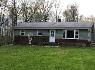 14 E Romain Rd, Pulaski, PA 16143