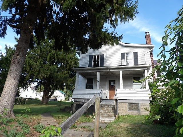 1st image of 39 Walnut Ave