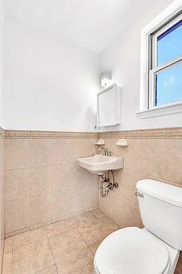 Sold by Douglas Elliman | media 14
