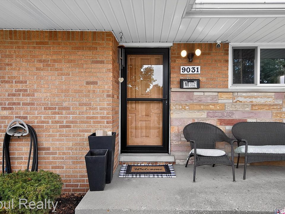 9031 Laurel St, photo 3