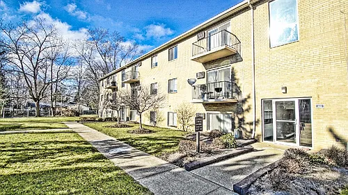 Westwood Apartments - SP Lafayette LLC Photo 1
