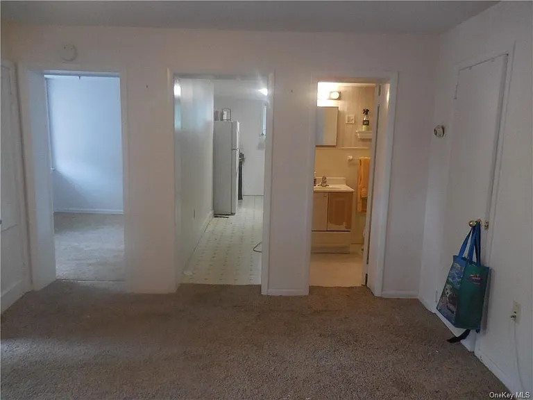 78 Duncan Ave #4 — Photo 11