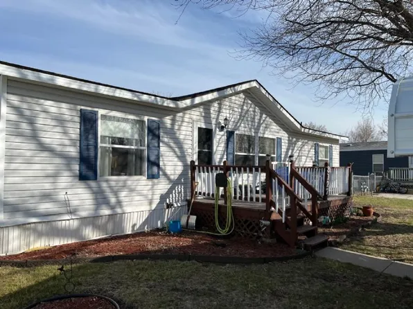 3127 S 21st St, Council Bluffs, IA 51501