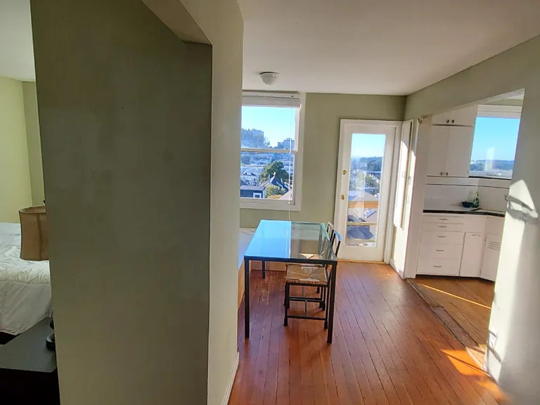 905 Ashbury St #5 — Photo 4