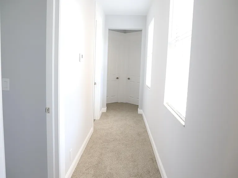 806 NW 82nd Pl — Photo 24