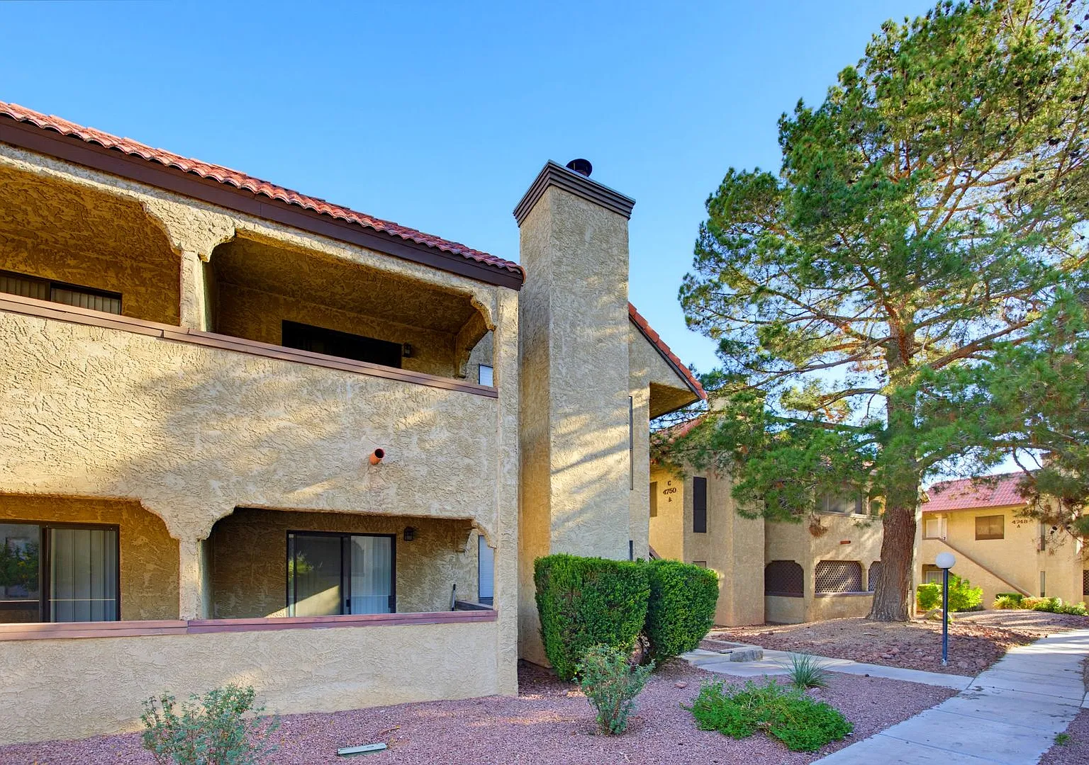 LV 4752 Obannon Dr — Photo 4