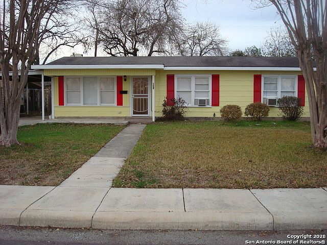1st image of 131 Banbridge Ave