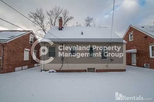 3rd image of 4373 Parkton Dr