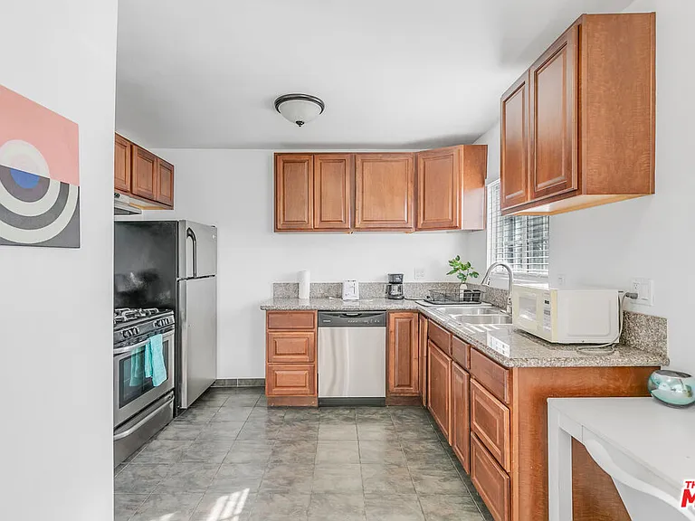2400 Pacific Ave #1 — Photo 8