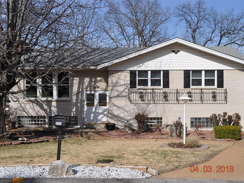 1st image of 9904 Claywood Ct
