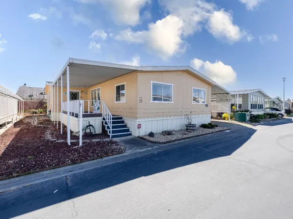 55 Robles St, Sacramento, CA 95828