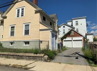 16 Nickerson St, Pawtucket, RI 02860