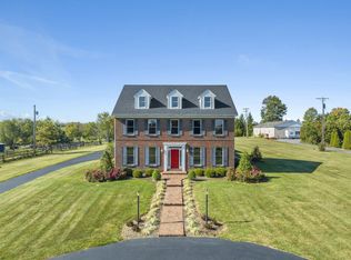 800 Clintonville Rd, Paris, KY 40361