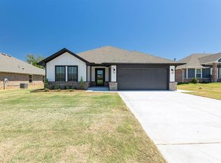4311 Eloise Dr, Shawnee, OK 74804