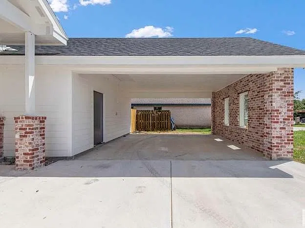 34669 Saint Simone Ave — Photo 23