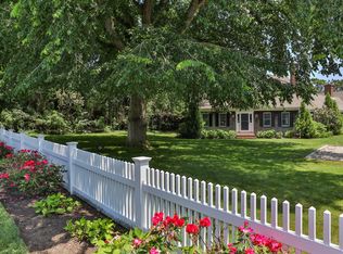 390 Old Harbor Rd, Chatham, MA 02633