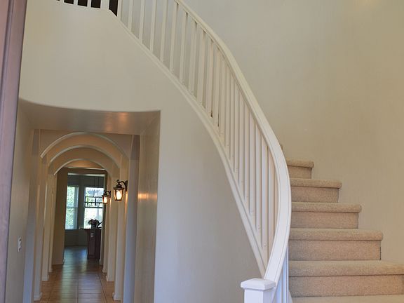 2nd image of 870 E Canyon Way