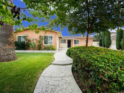 948 E Galatea St, Azusa, CA, 91702