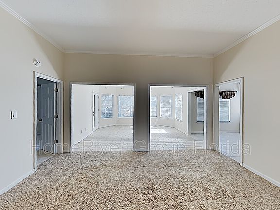 2nd image of 4056 Longwood Cir