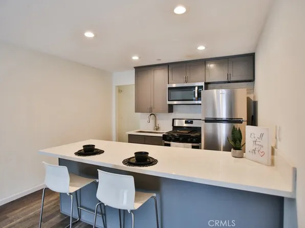 17200 Newhope St APT 206, Fountain Valley, CA 92708