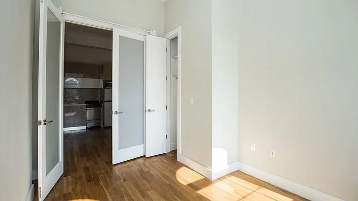 Rented by Nooklyn NYC LLC | media 38