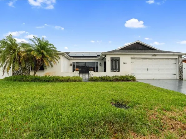9415 Lake Chrise Ln, Port Richey, FL 34668