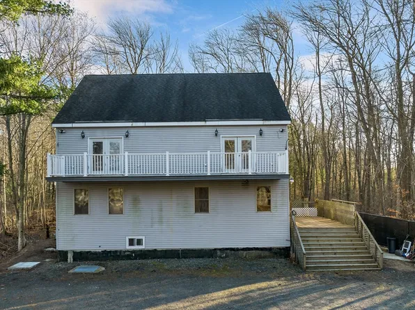 50 Adams Ave, Seabrook, NH 03874