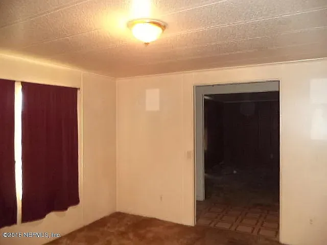 7615 Timberwood Dr — Photo 4