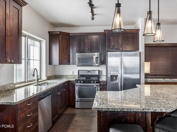 5461 N Luge Ln Unit 2206, Park City, UT 84098