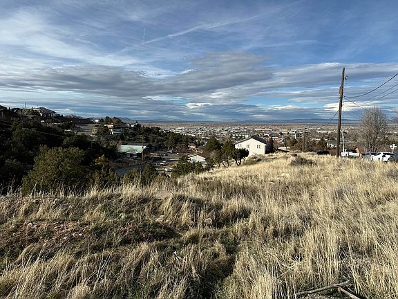 5th image of 236 S Ridge Rd