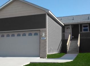 3506 10th Ave NE, Watford City, ND 58854