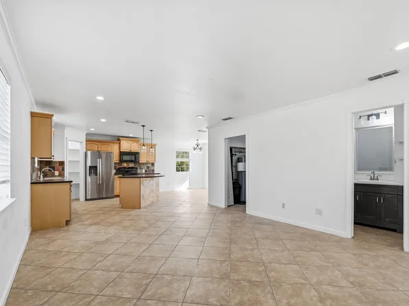 633 Rose Garden Dr, McKinney, TX