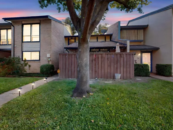 2026 Town Pl, Garland, TX 75041
