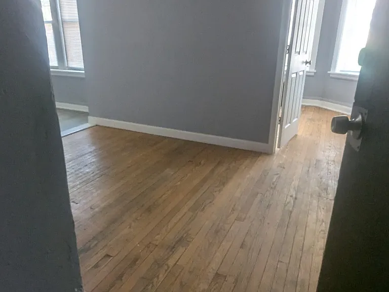 8118 S Drexel Ave #1E — Photo 8