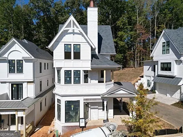 11525 Serenbe Ln, Chattahoochee Hills, GA 30268