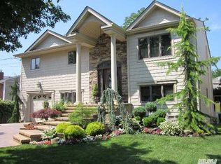 3080 Seaview Ln, Bellmore, NY 11710