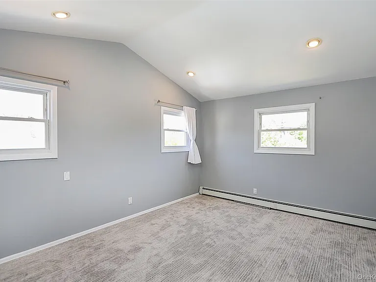 874 Seamans Neck Rd — Photo 20