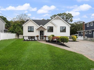 293 Norma Avenue, West Islip, NY, 11795