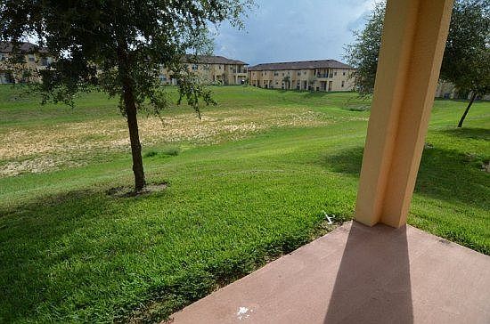 RP4T2959CA-view-from-patio