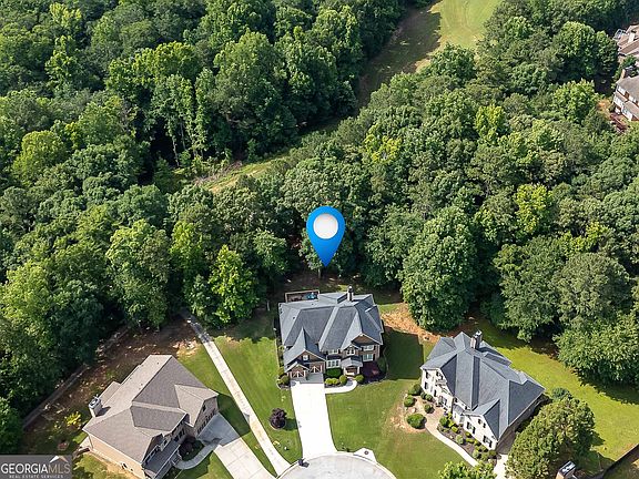 2nd image of 9847 Forest Hill Dr
