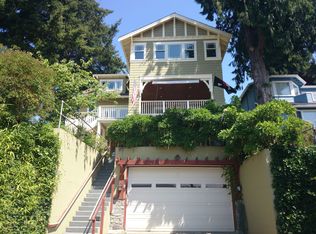 2652 52nd Ave SW, Seattle, WA 98116