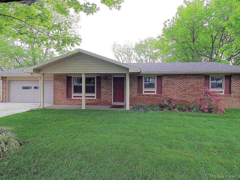 1st image of 2104 Nottingham Ln