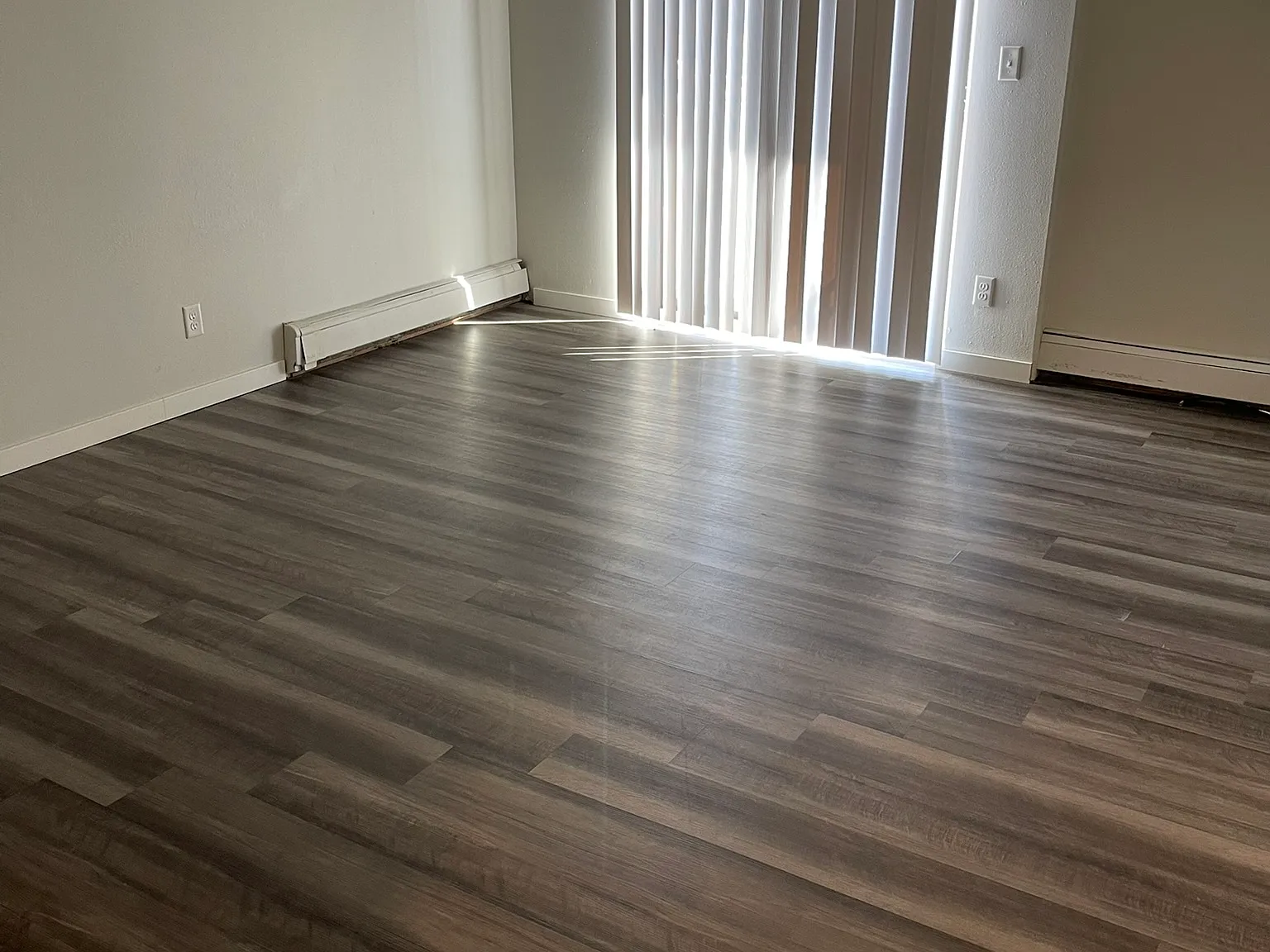 3 bed, $1,399 — Photo 4