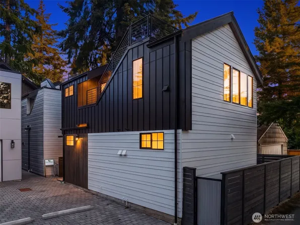 12713 4th Avenue NW, Seattle, WA 98177