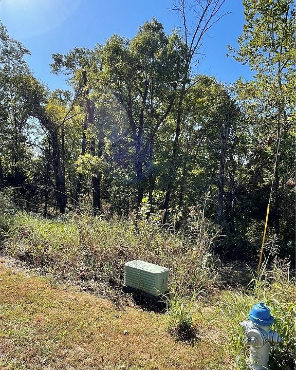 2nd image of Morvan Dr #24