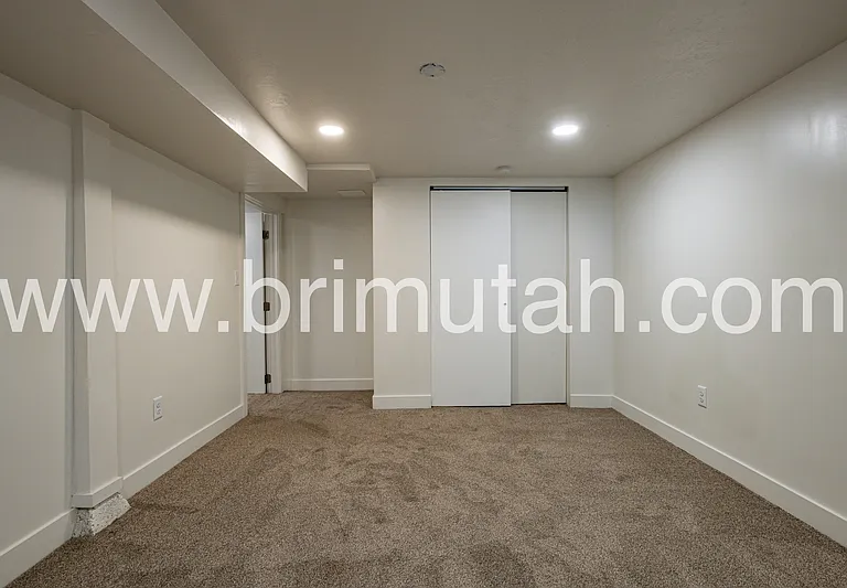 1189 S 1100 E — Photo 19